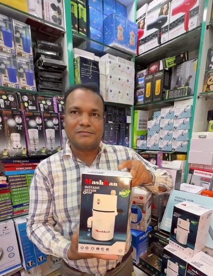 Instant Electric Portable Mini Water Geyser( पानी गर्म 3 सेकंड में)