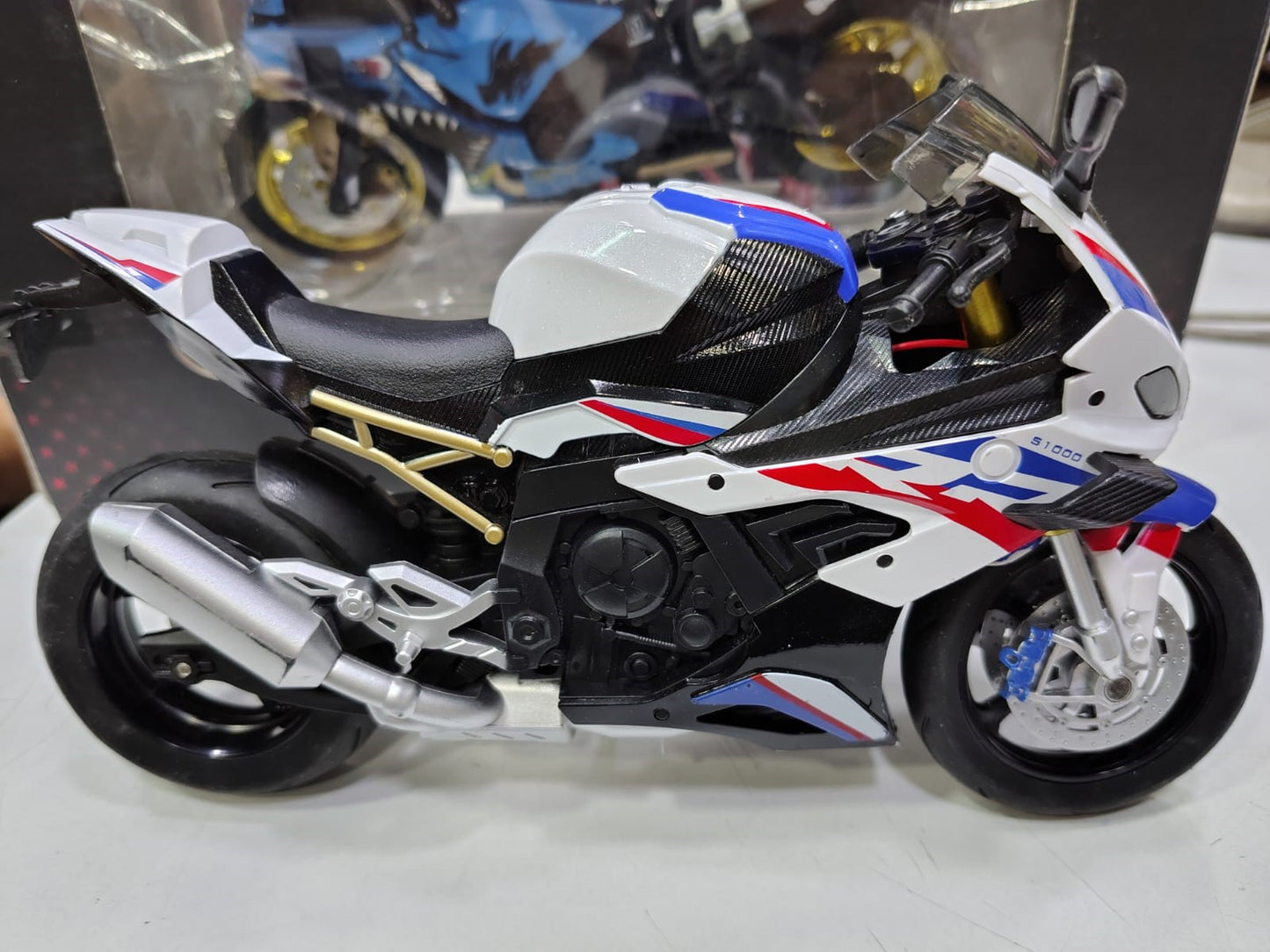 Die-Cast Metal Motorcycle with Stand,Music,Lights for Collector's & Kids